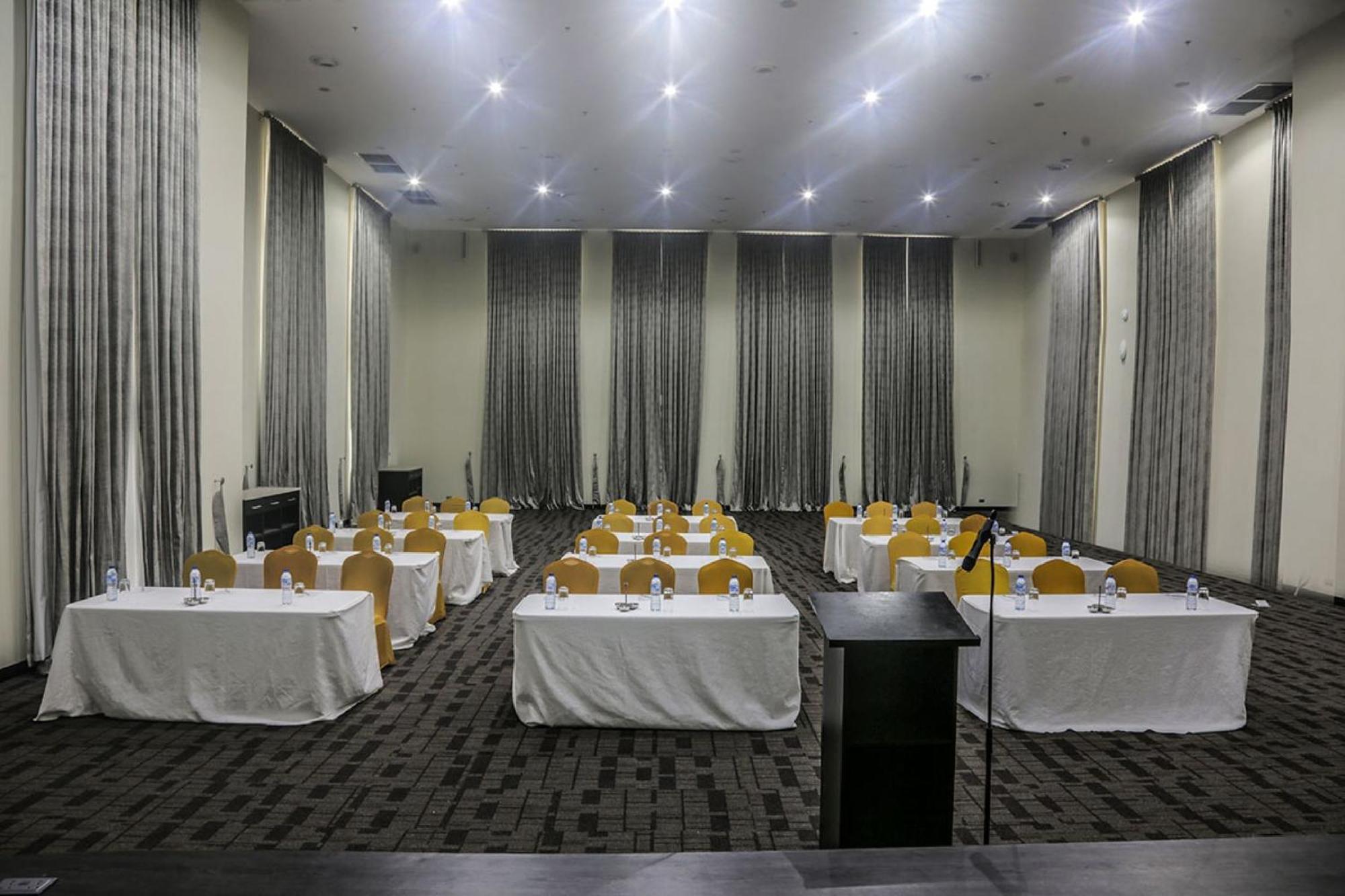Room In Lodge - The Providence Hotel By Mantis อีเคจา ภายนอก รูปภาพ