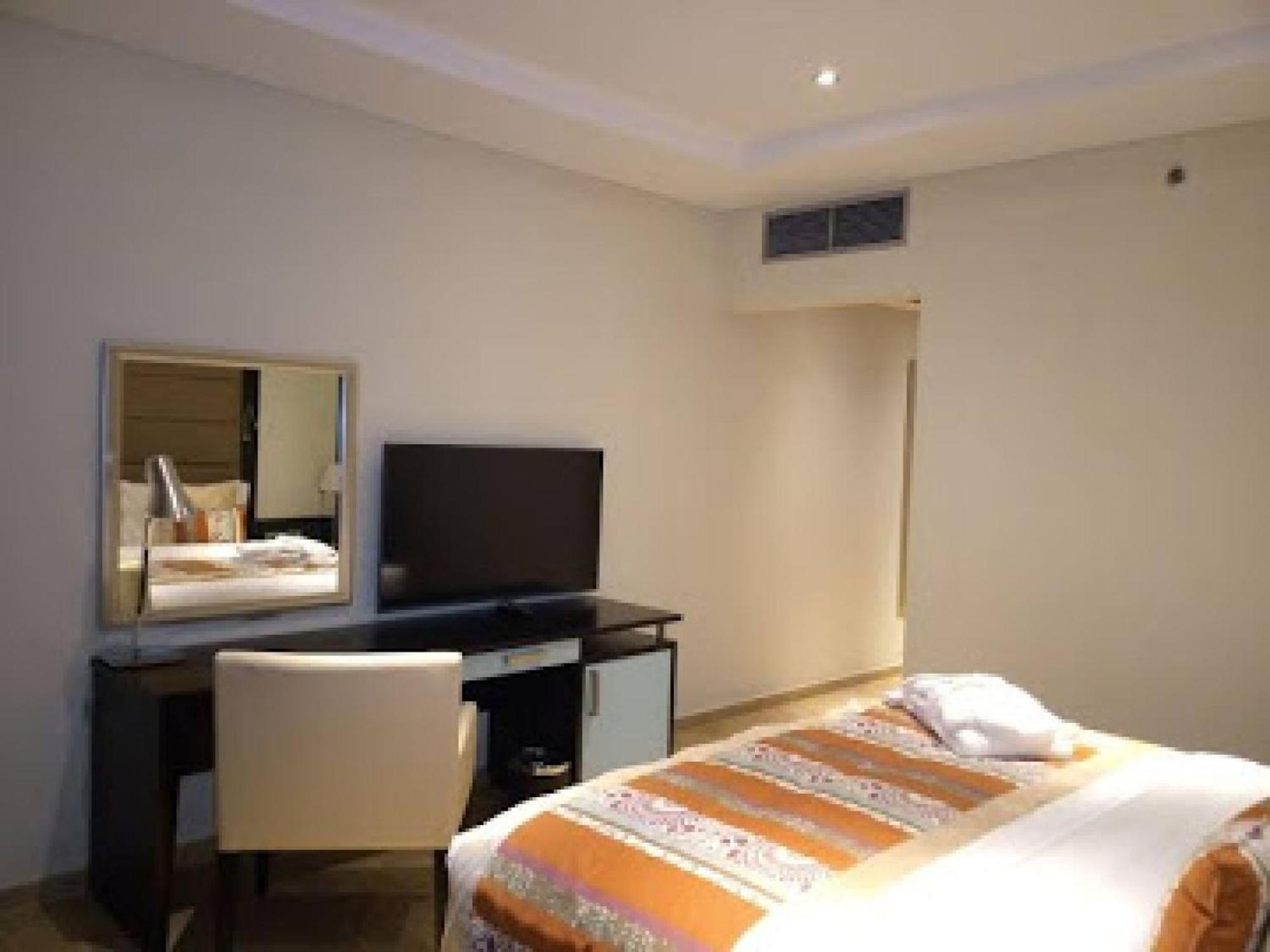 Room In Lodge - The Providence Hotel By Mantis อีเคจา ภายนอก รูปภาพ